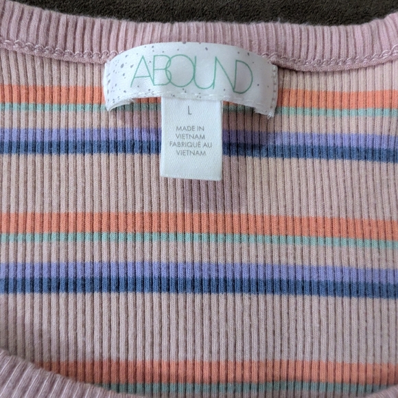 Abound Pink and Blue Fitted Crop Tank Top - Picture 3 of 4